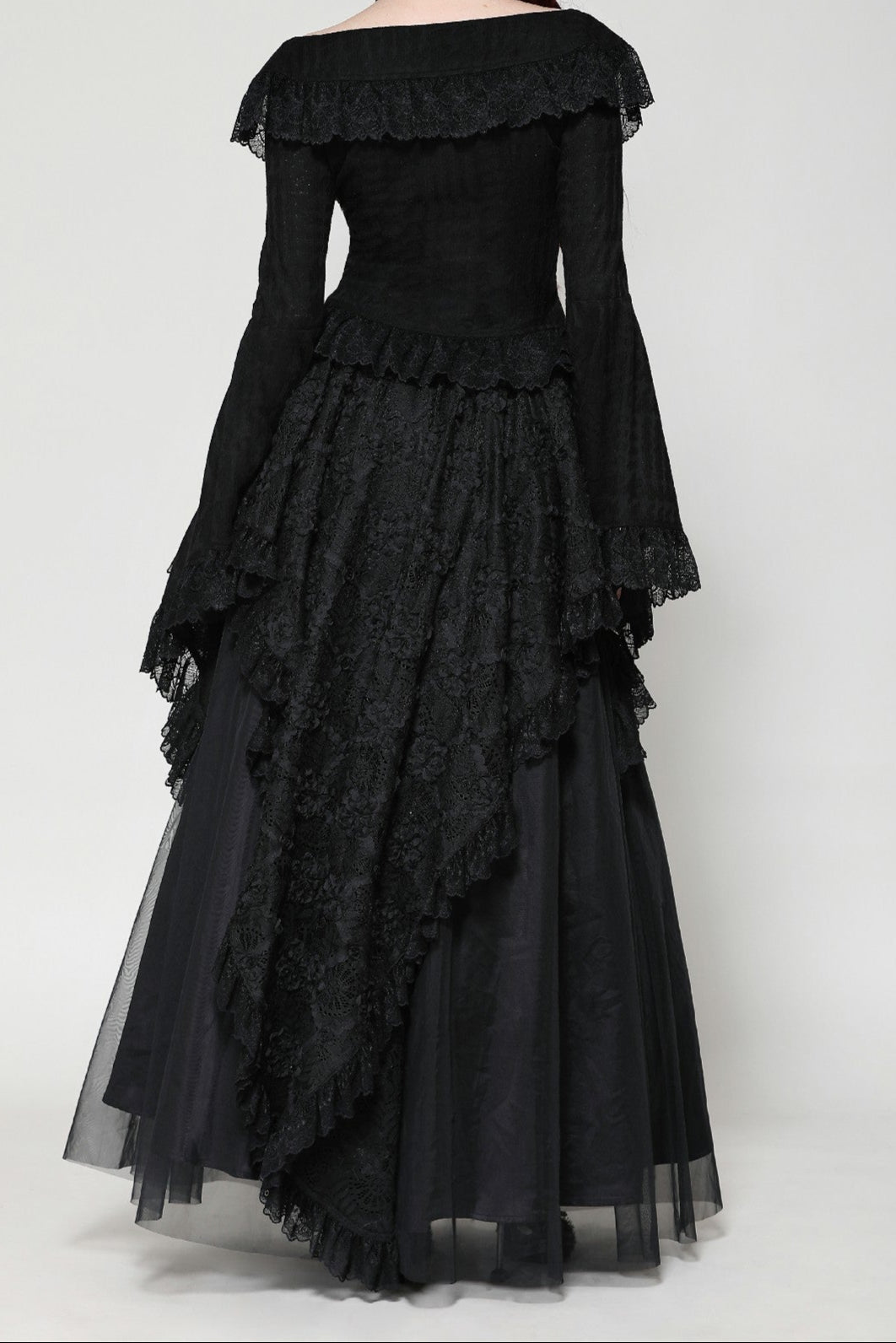 Kissing In The Rain Gothic Top by Dark In Love