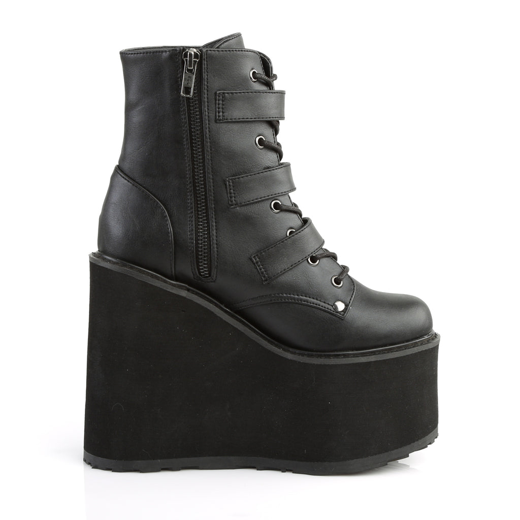 Demonia best sale bat boots